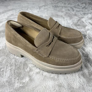 Patina Loafers Women's 7 Brown Suede Lug Sole